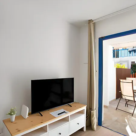Apartment Playmar Entire Newly Renovated With Ultra Fast Wi-fi Maspalomas (Gran Canaria)